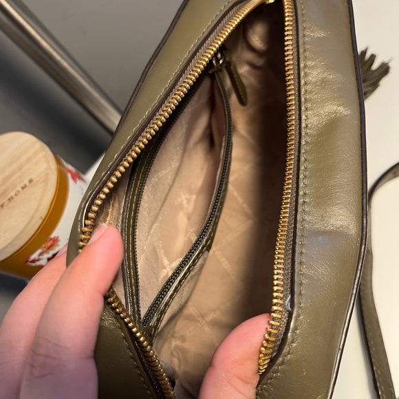 Michael Kors Green Crossbody Bag - Picture 8 of 8